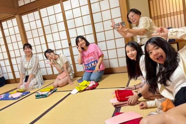 LINE_ALBUM_2025710_250810_90 LINE_ALBUM_2025710_250810_90